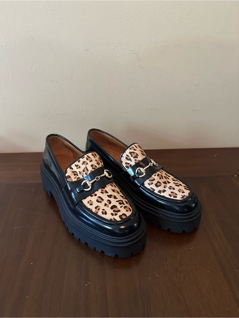 NWOT Thursday Boot Co Penny Platform Leopard Print Black Lug Sole Loafers, Sz 9